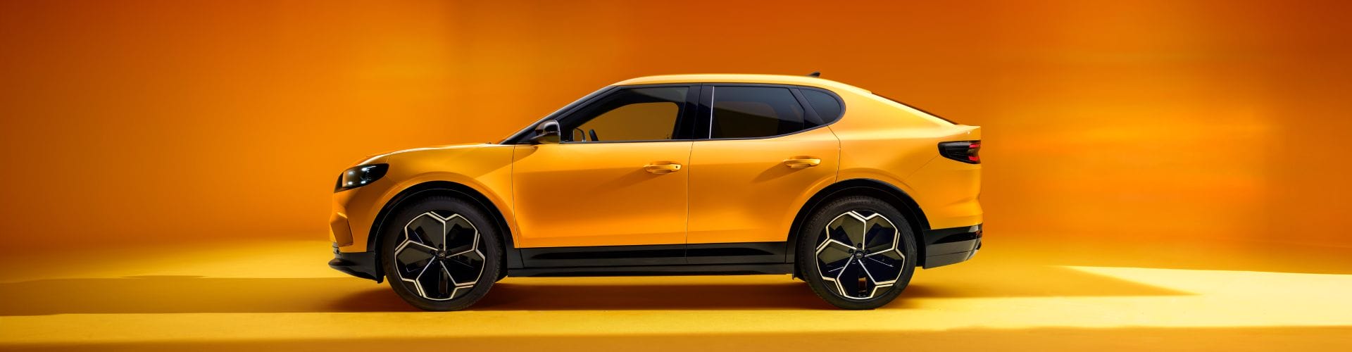 Ford Capri - Αντιπροσωπεία Ford Αφοί Λιάπη - Καινούρια & Μεταχειρισμένα Αυτοκίνητα